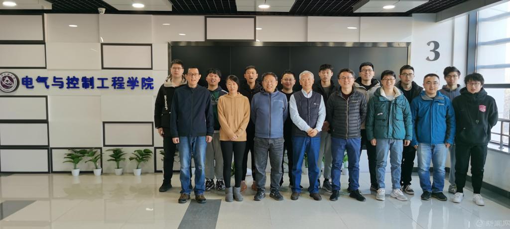 //www.gaoqingav.org/__local/2/75/BF/287026E72EB1325E0ABA57375C6_E37859FF_110C8.jpg