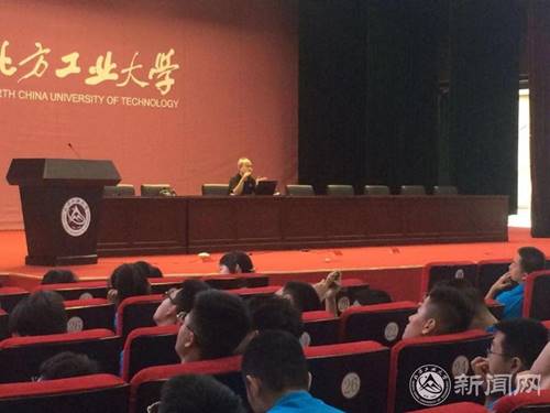 //www.gaoqingav.org/__local/8/2D/D4/B6D4C05261A0242B569619C4AB0_B345357B_16B5A.jpg
