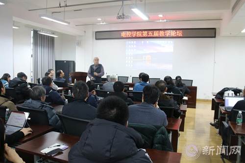 //www.gaoqingav.org/__local/9/20/E5/19C98EECCA7D842A0CFDCA530F8_0F30FDB8_1942F.jpg